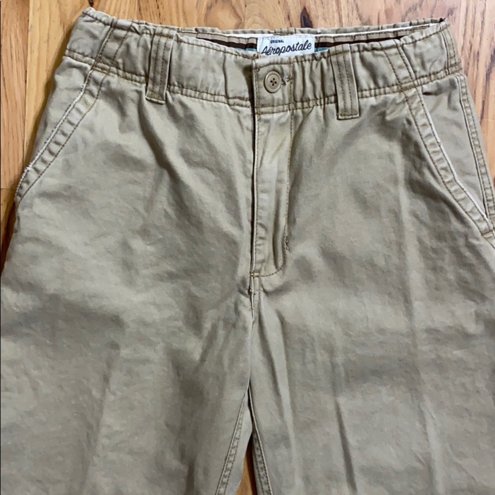 Men’s Aeropostale khakis - Picture 2 of 6